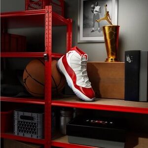 Jordan 11 Retro Cherry Men’s size 6.5. No box.
